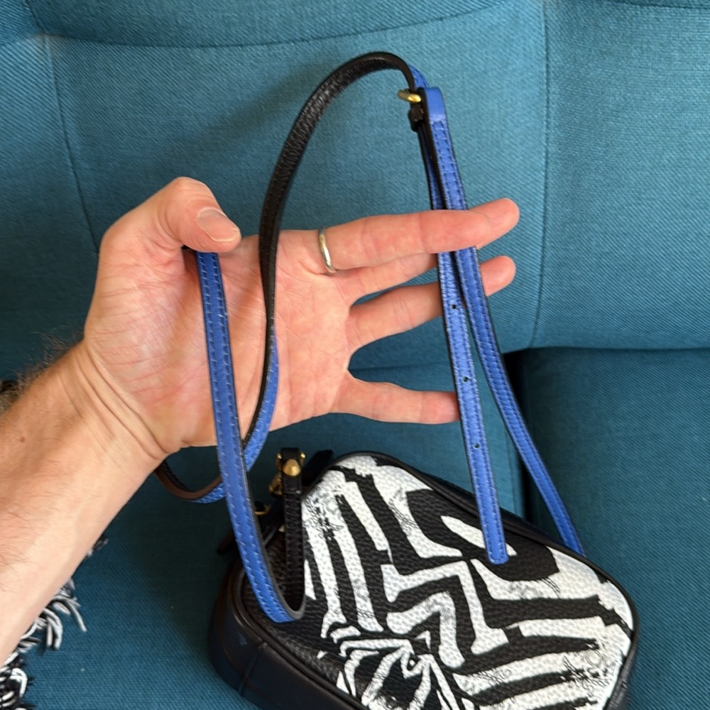 MCM Funky Zebra leather crossbody - Picture 11 of 16